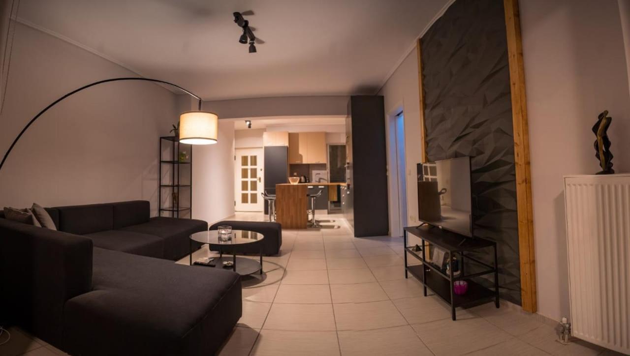 比雷埃夫斯It Is A Pleasant, Modern, Functional House!公寓 外观 照片