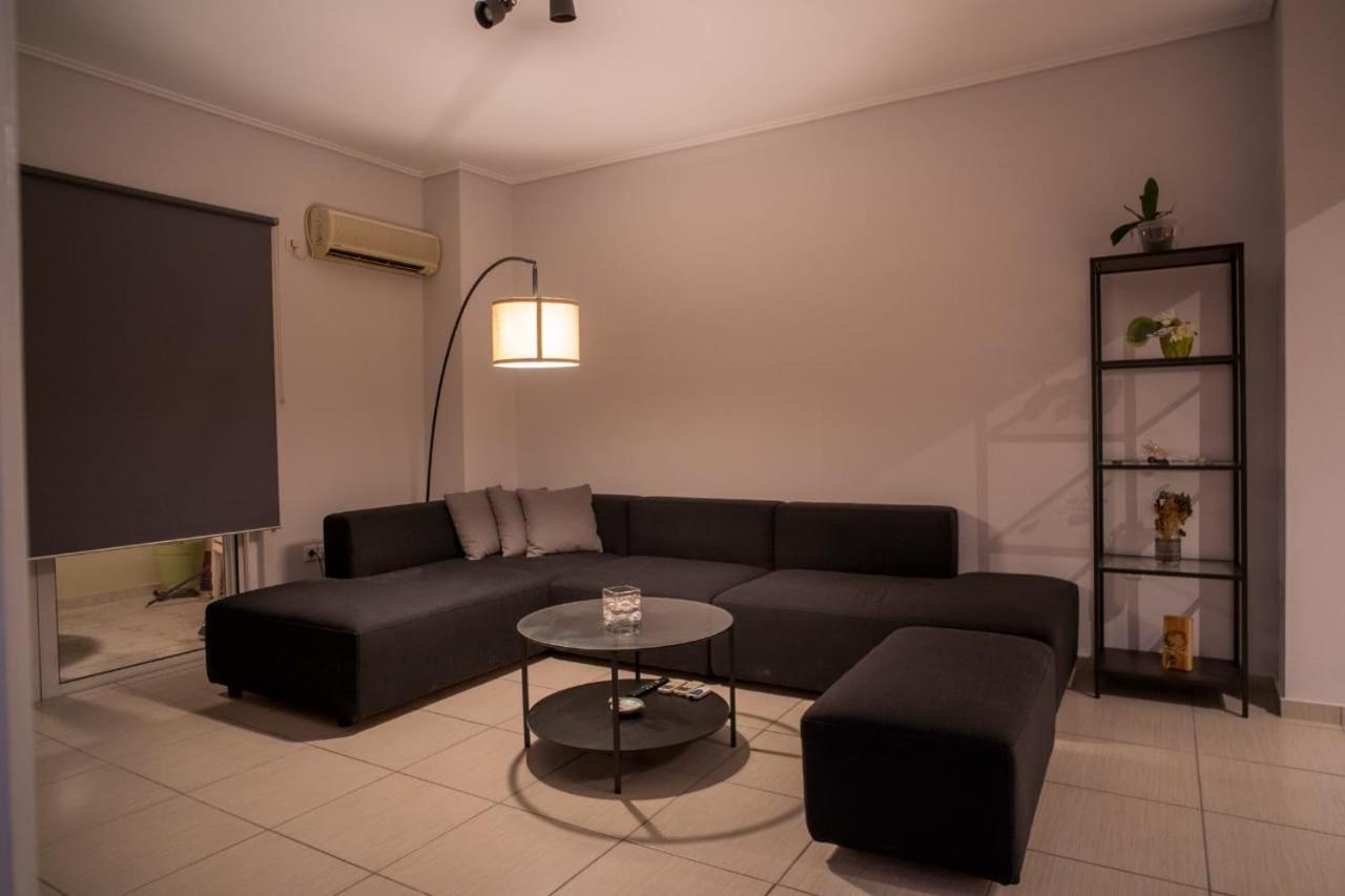 比雷埃夫斯It Is A Pleasant, Modern, Functional House!公寓 外观 照片