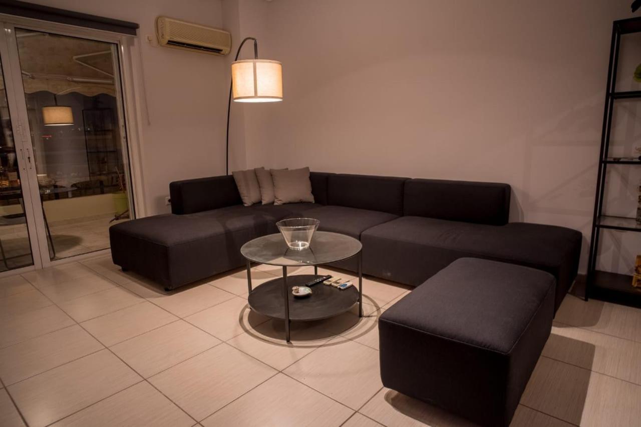 比雷埃夫斯It Is A Pleasant, Modern, Functional House!公寓 外观 照片